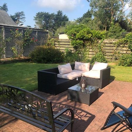 Foxborough Bnb Droichead an Chaisleáin Esterno foto